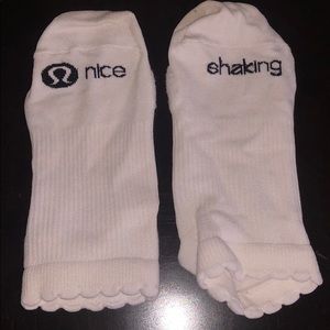 lululemon silicon sticky socks for barre classes